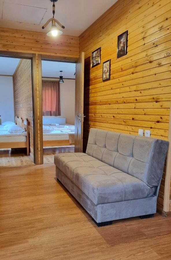 Gergeti Woods Villa Kazbegi Exteriör bild