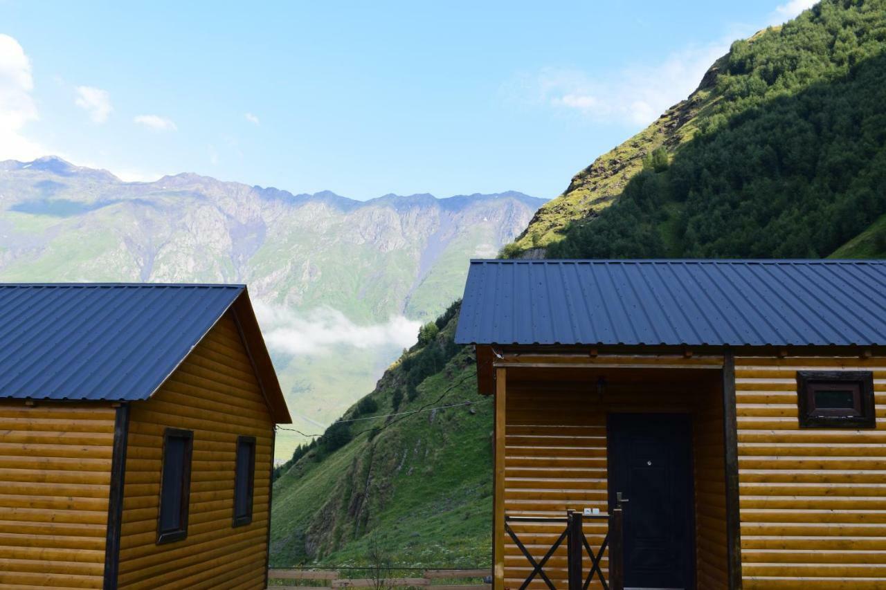 Gergeti Woods Villa Kazbegi Exteriör bild